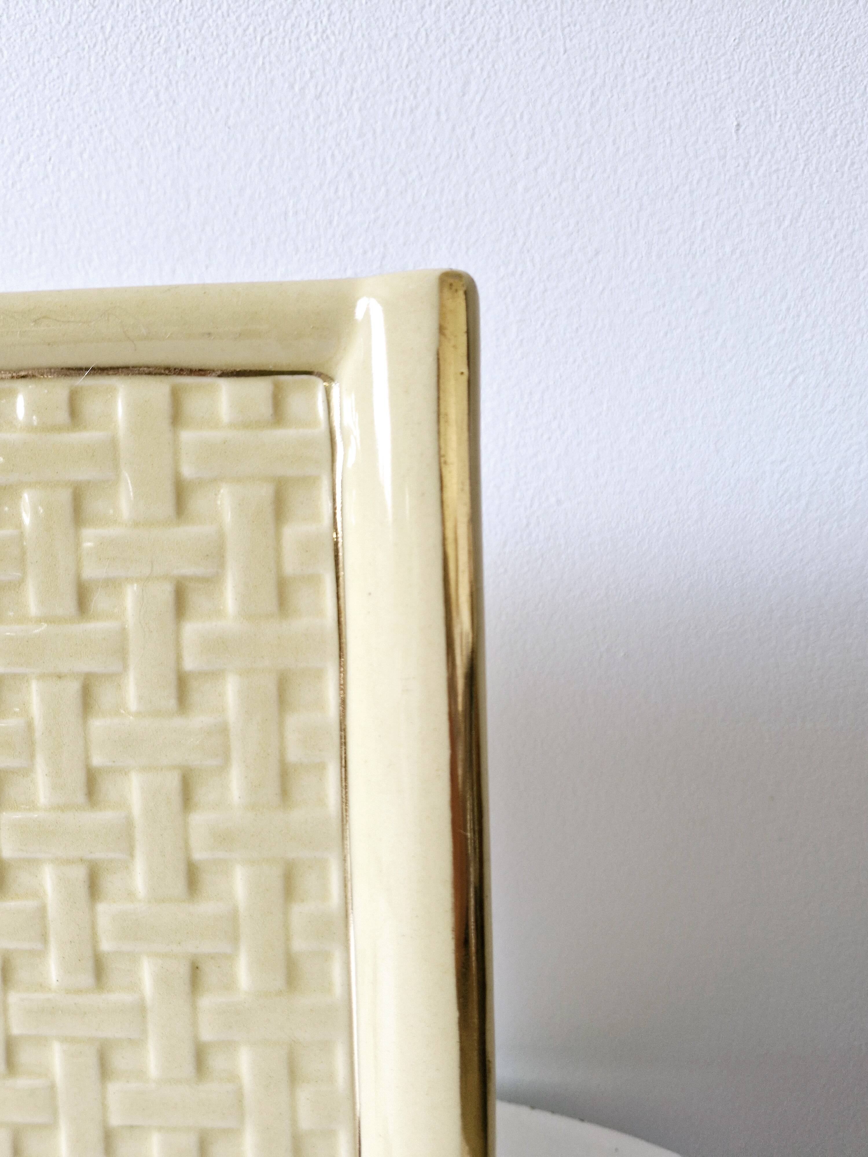 Plateau Poët Laval 1950s yellow straw ceramic with woven patterns.