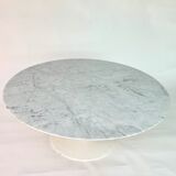 Coffee table by Eero Saarinen for Knoll