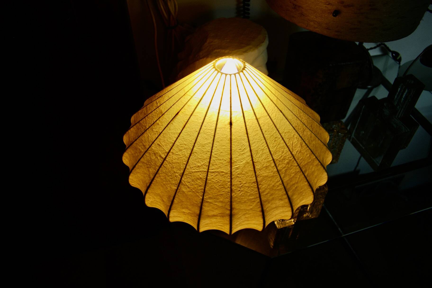 Vintage cocoon mahogany table lamp attributed to achille castiglioni 1960