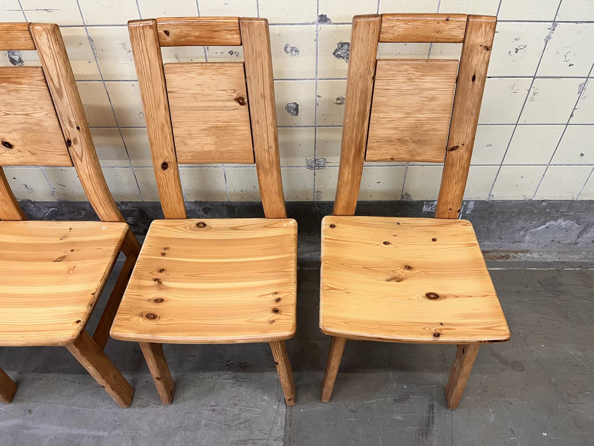 Set of six vintage pine chairs by Tapiovaara