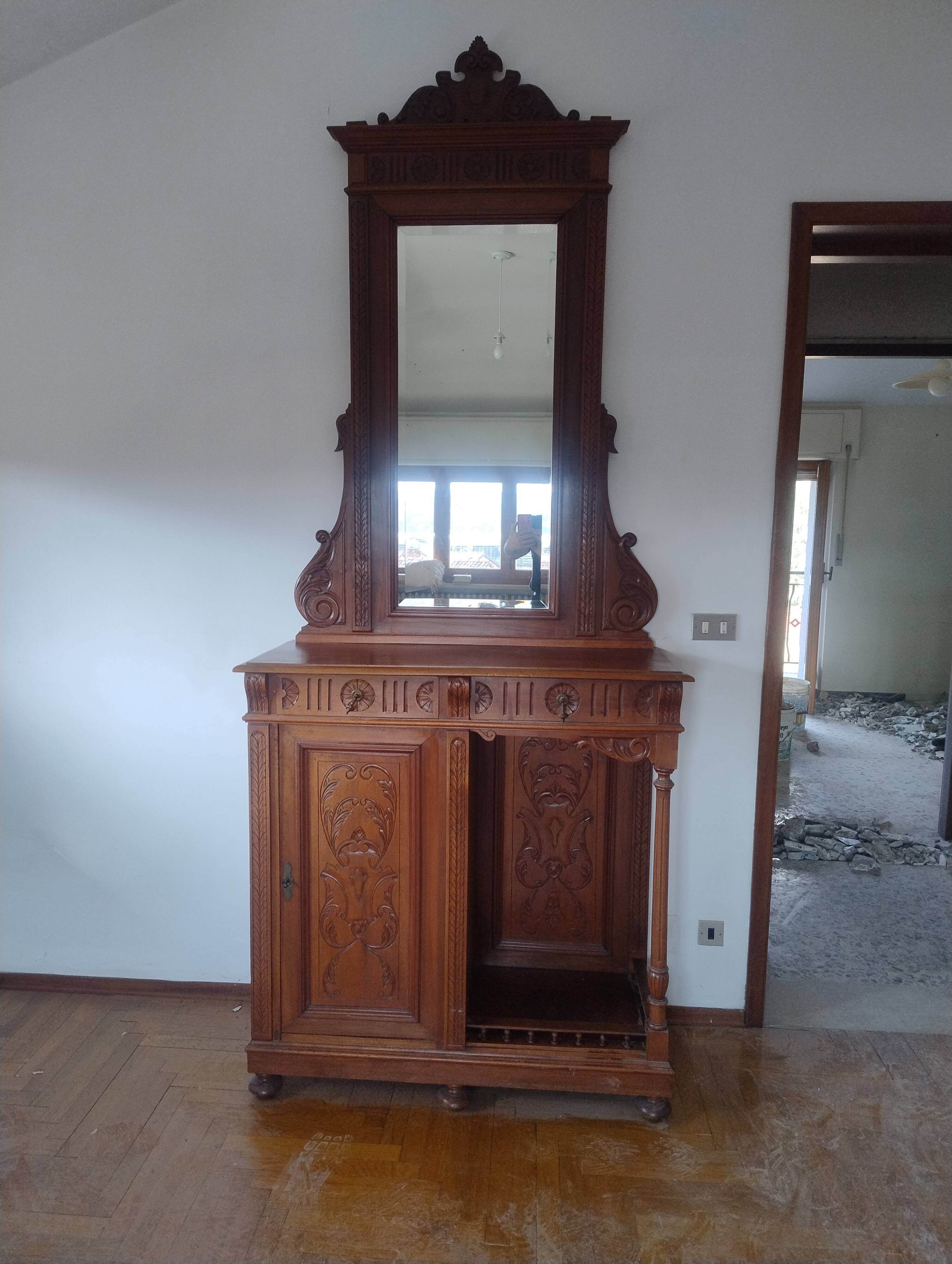 Antique Toilet with Carved Solid Wood Mirror, Late 19th Century, Eclectic