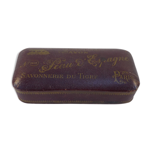 Ancienne boite a savon savonnerie