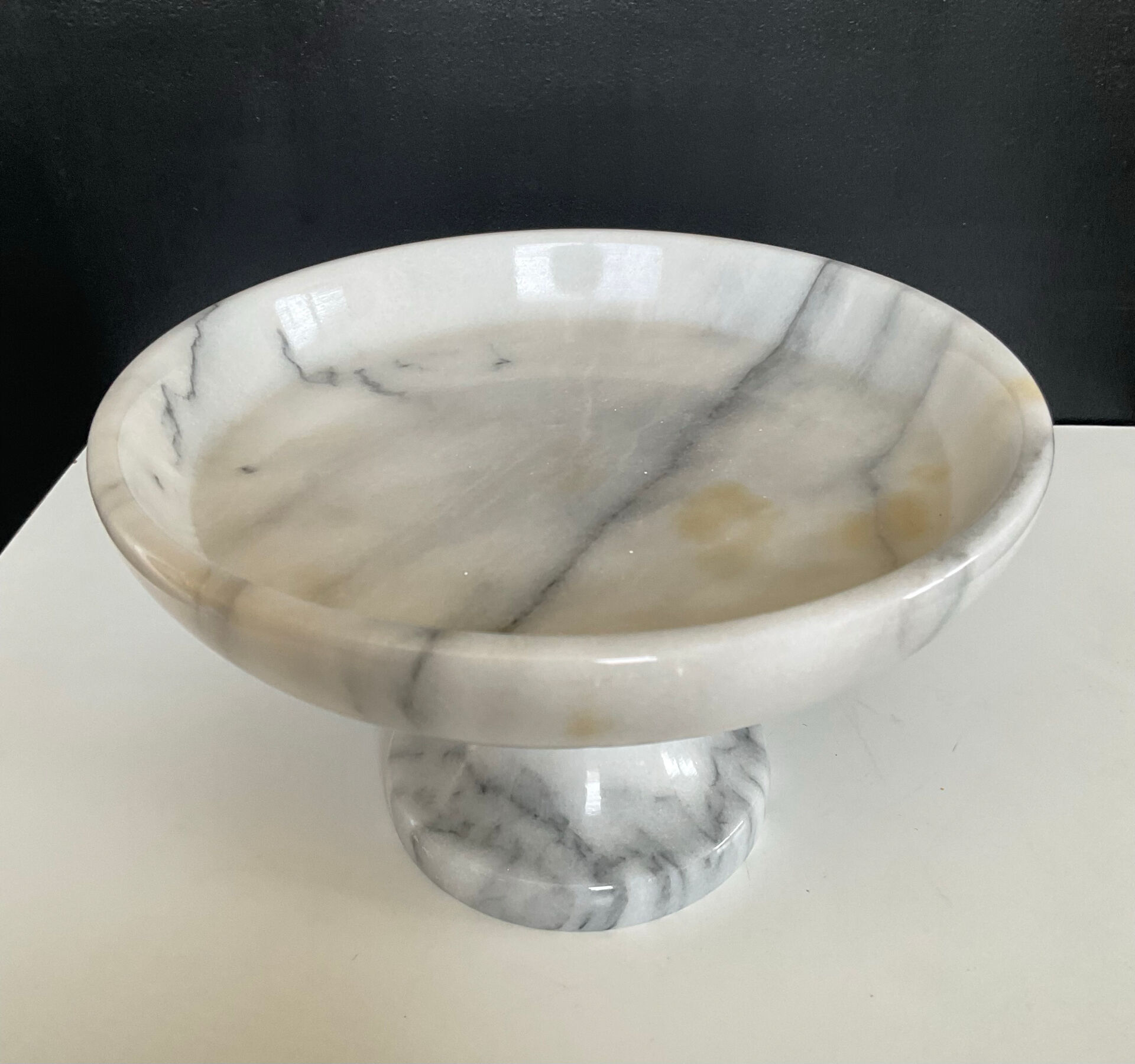 Plat sur pied vintage en marbre de carrare