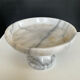 Plat sur pied vintage en marbre de carrare