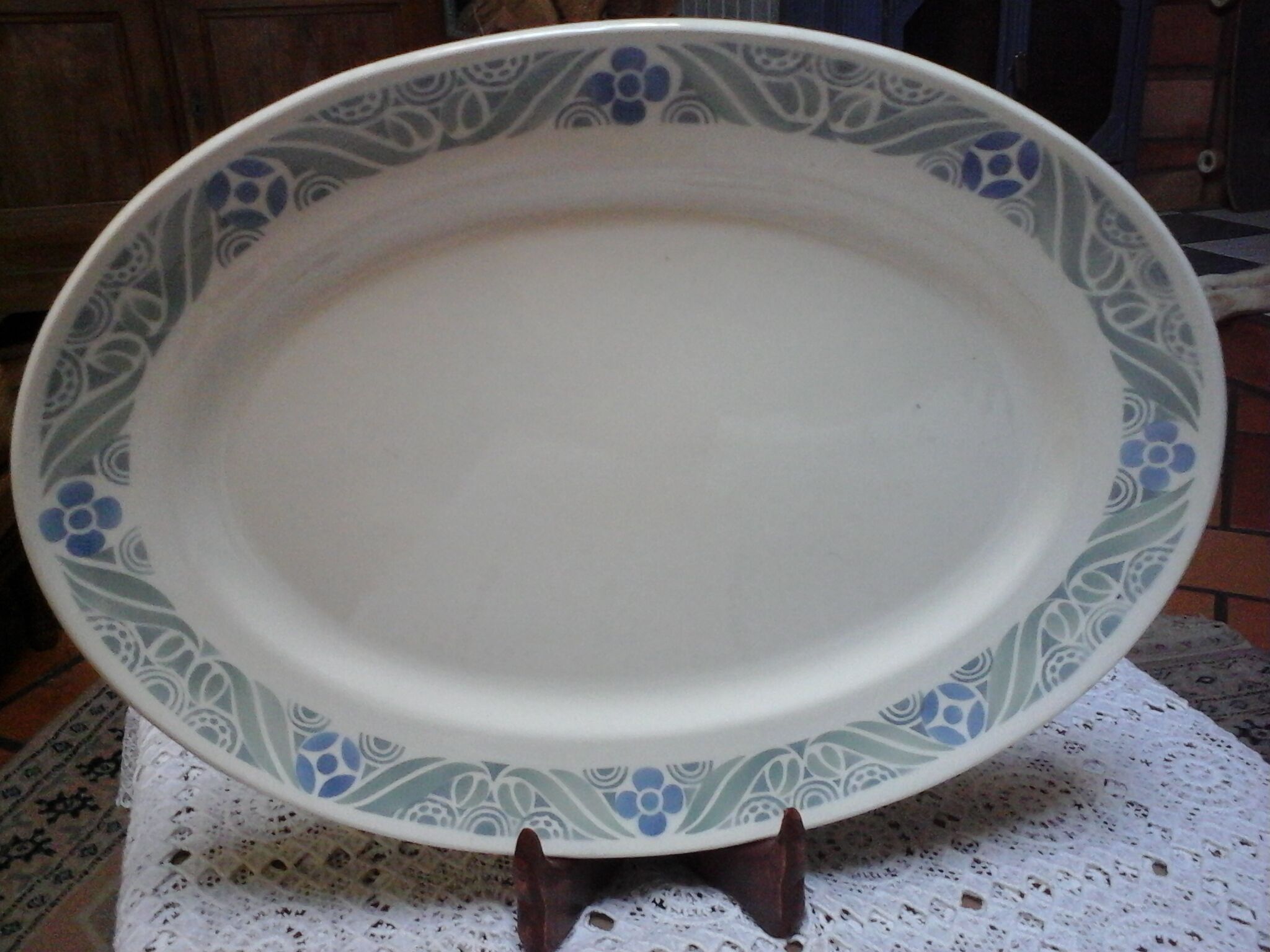Pastel Oval Dish / HBCM