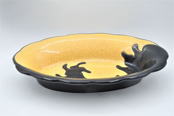 Ancien plat en emaux de longwy ombre et lumière collection céramique design