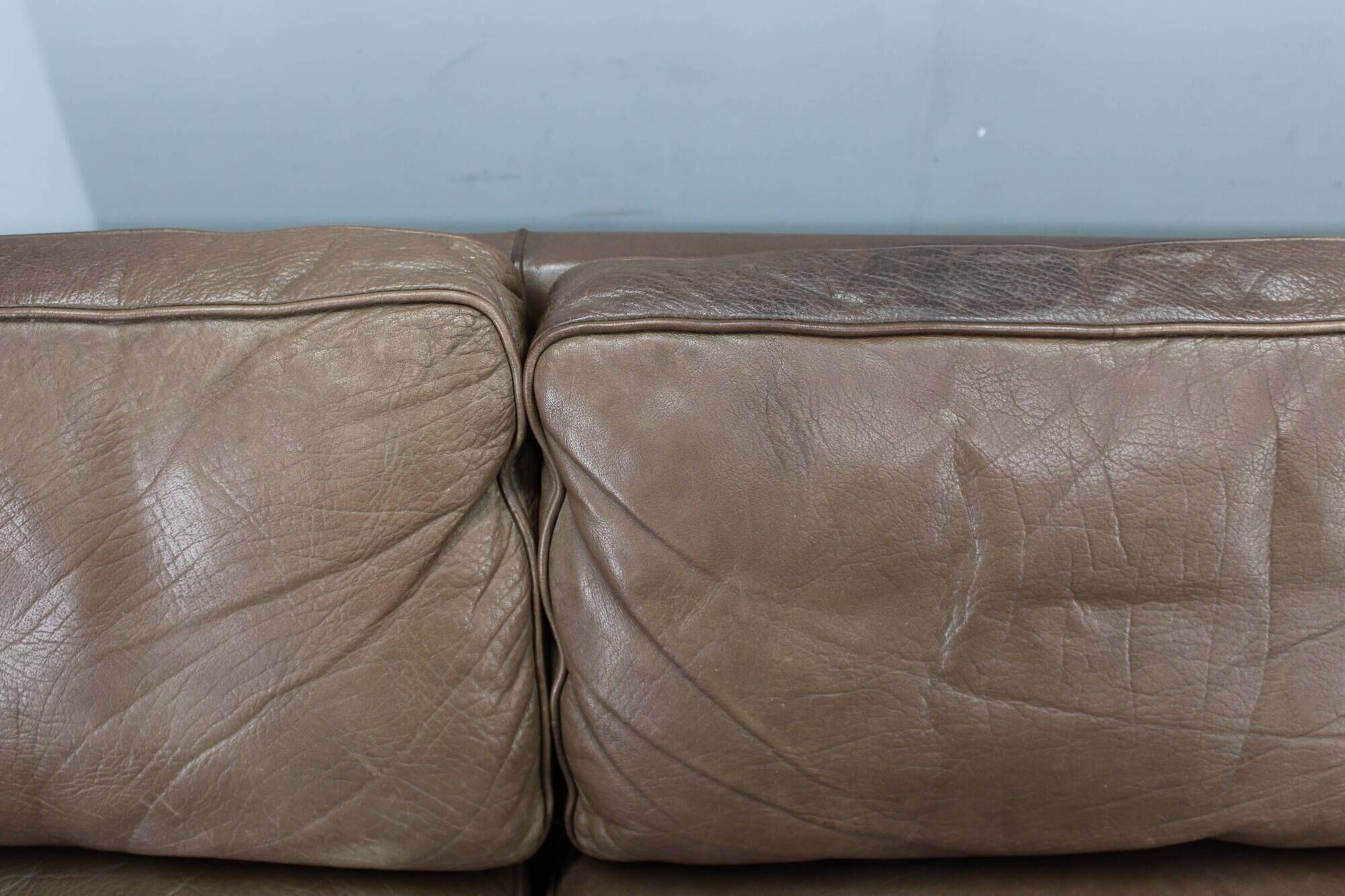 Danish mid-century three-seat brown leather sofa, 1970s