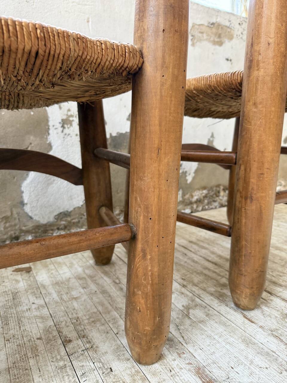 Set of 4 oak and straw chairs Dudouyt 1940