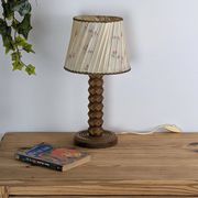 Lampe en chêne