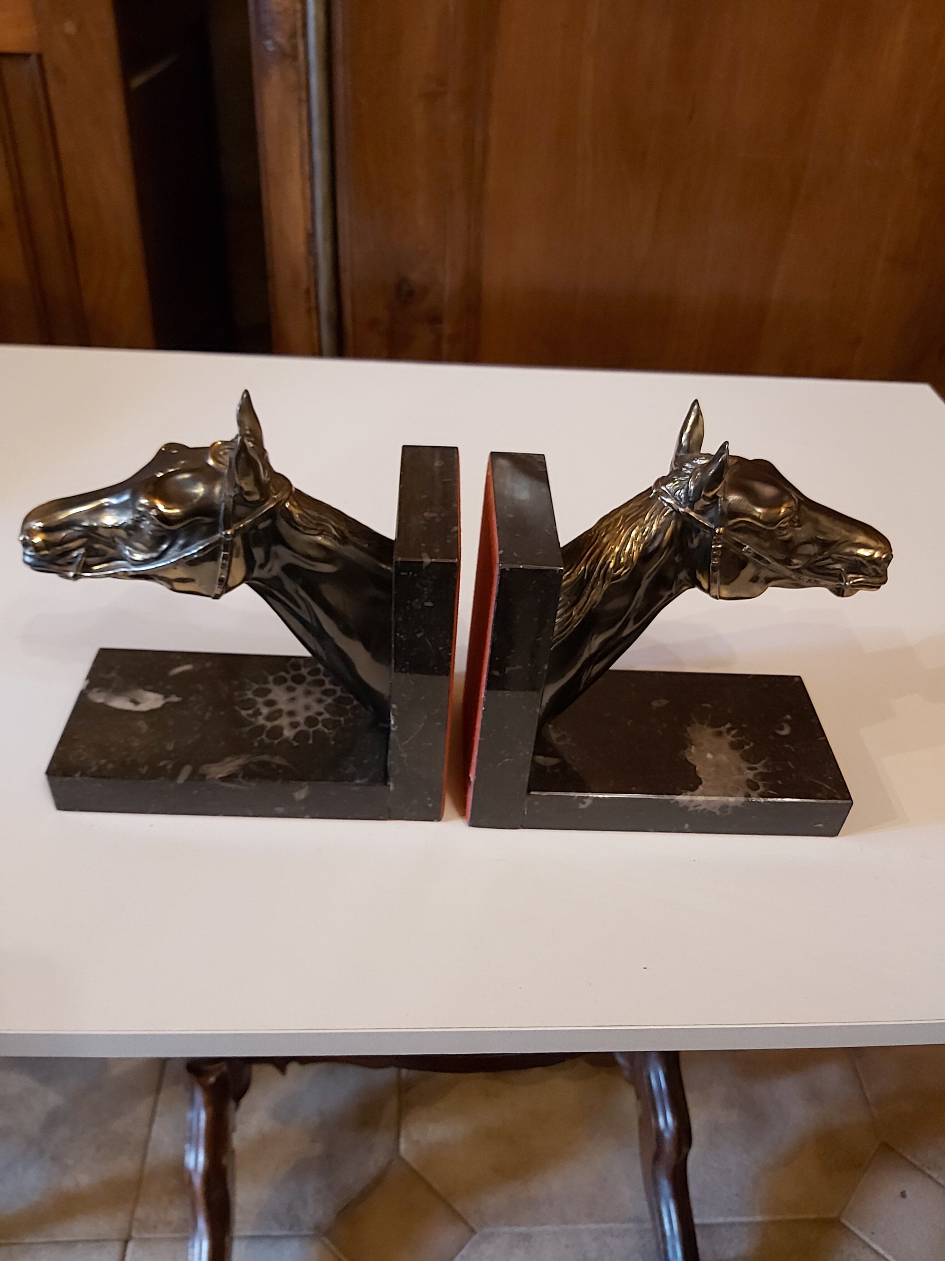 Horse bookends