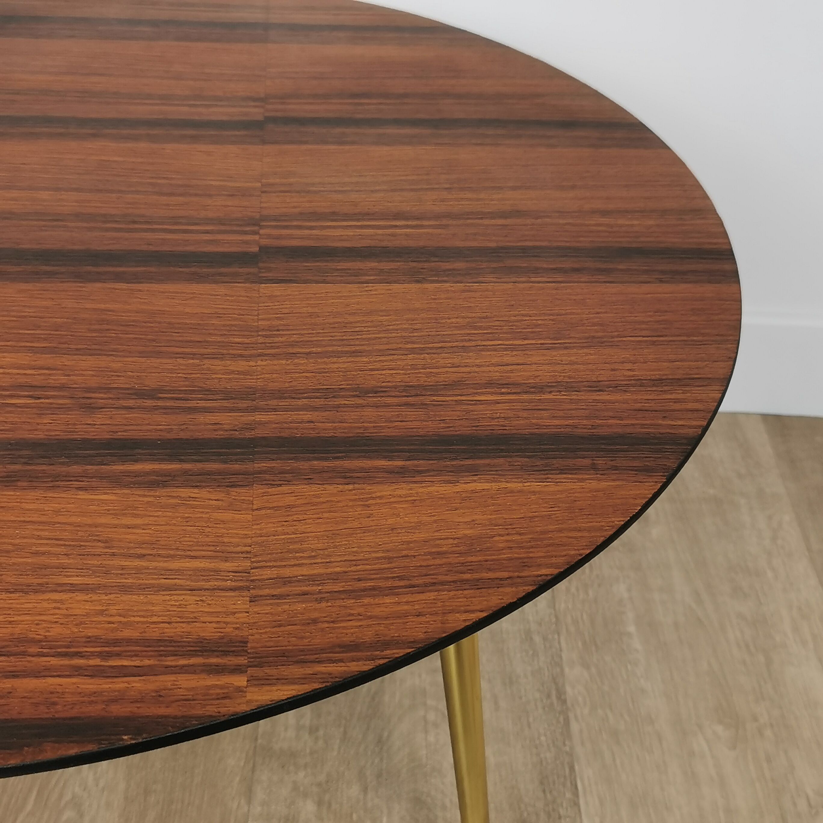 Table basse tripode