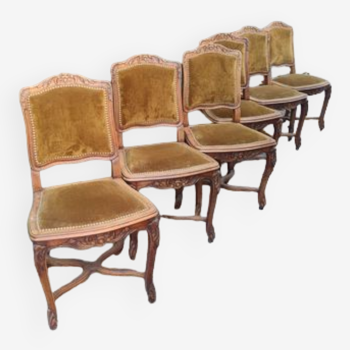 Série de 6 chaises en noyer massif blond de style Louis XV vers 1910/20