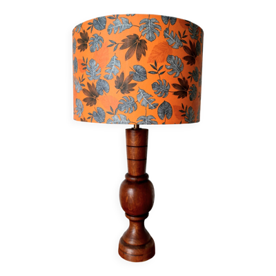 Lampe en bois art déco et abat-jour feuillages