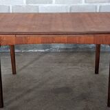 Vintage Scandinavian table with extension
