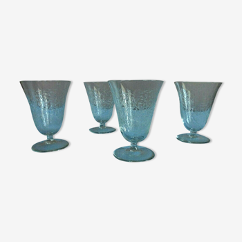 Lot de 4 verres ciselés forme évasée motifs feuilles