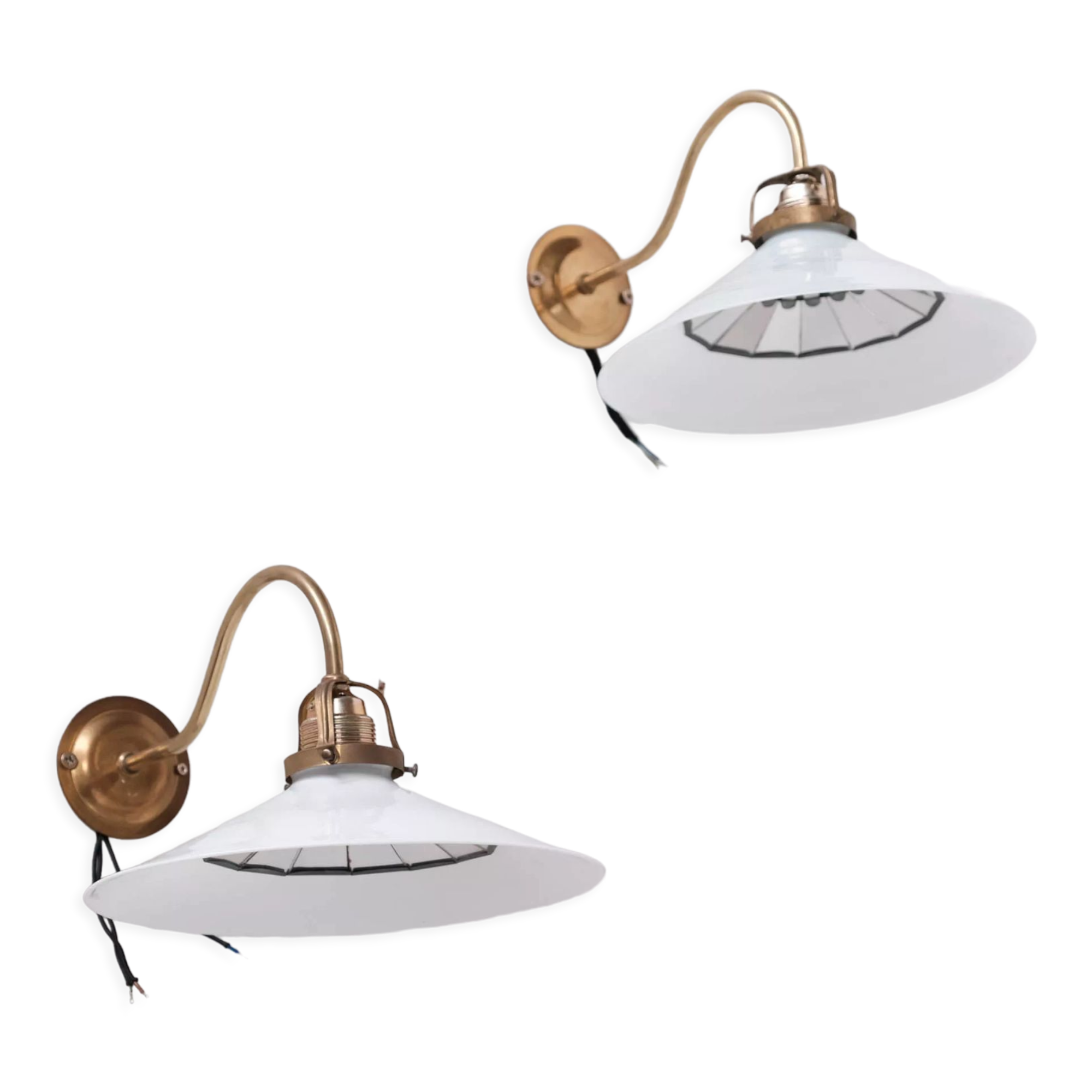 Opaline, brass and reflective glass wall light