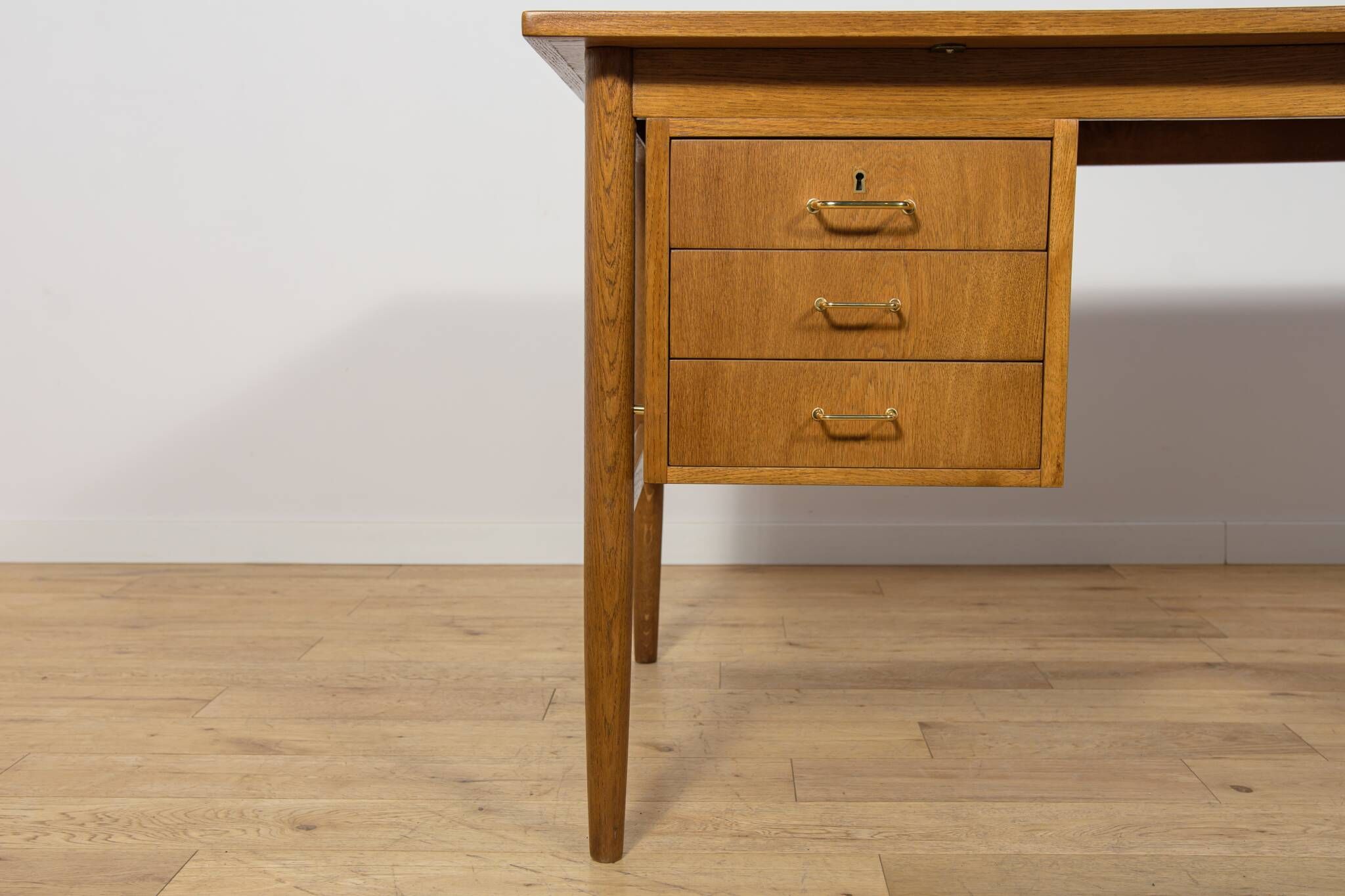 Mid-Century Oak Executive Desk, Denmark, 1960s