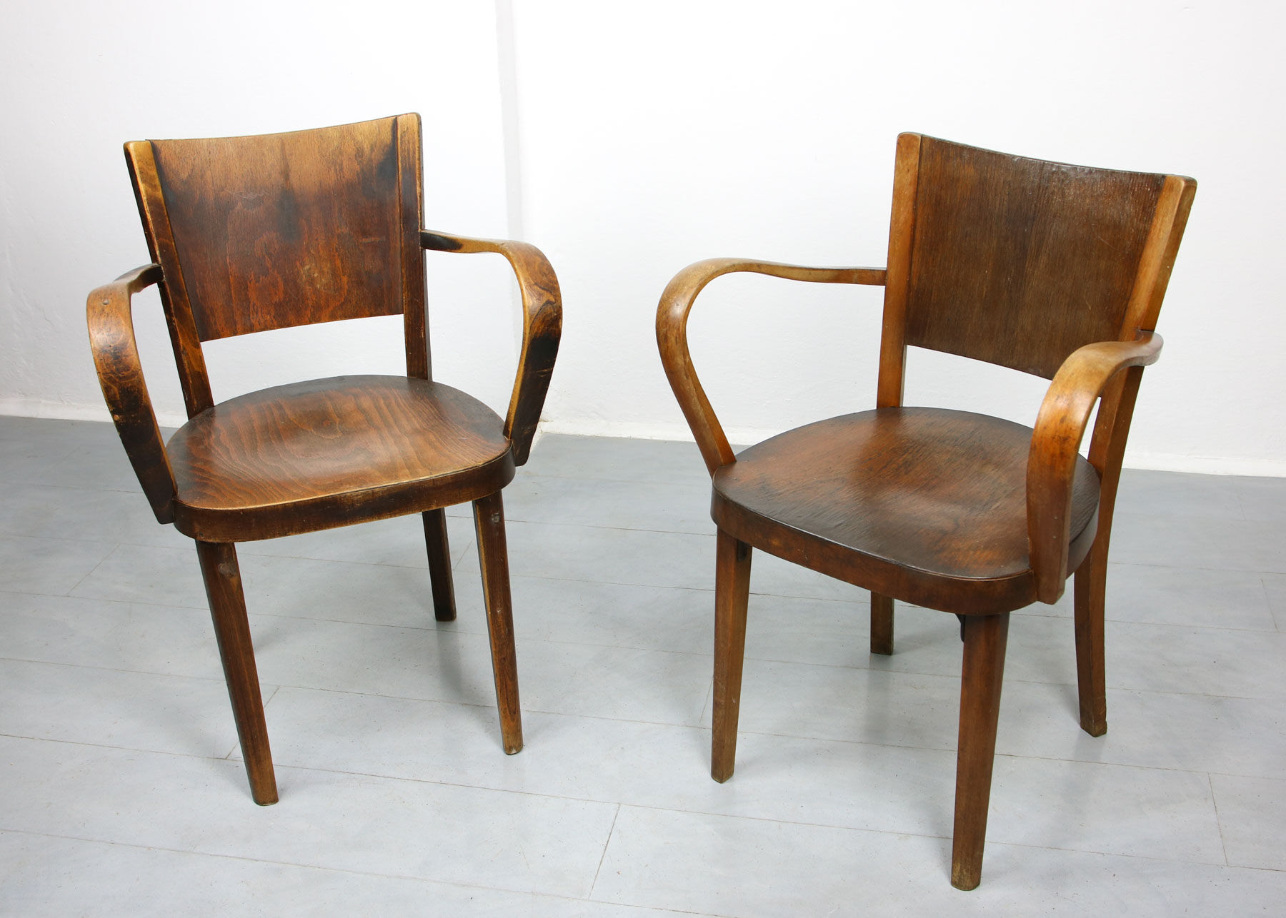 Bentwood B47 armchairs by Michael Thonet, 1930