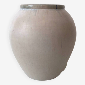 Gray Dutch Vase