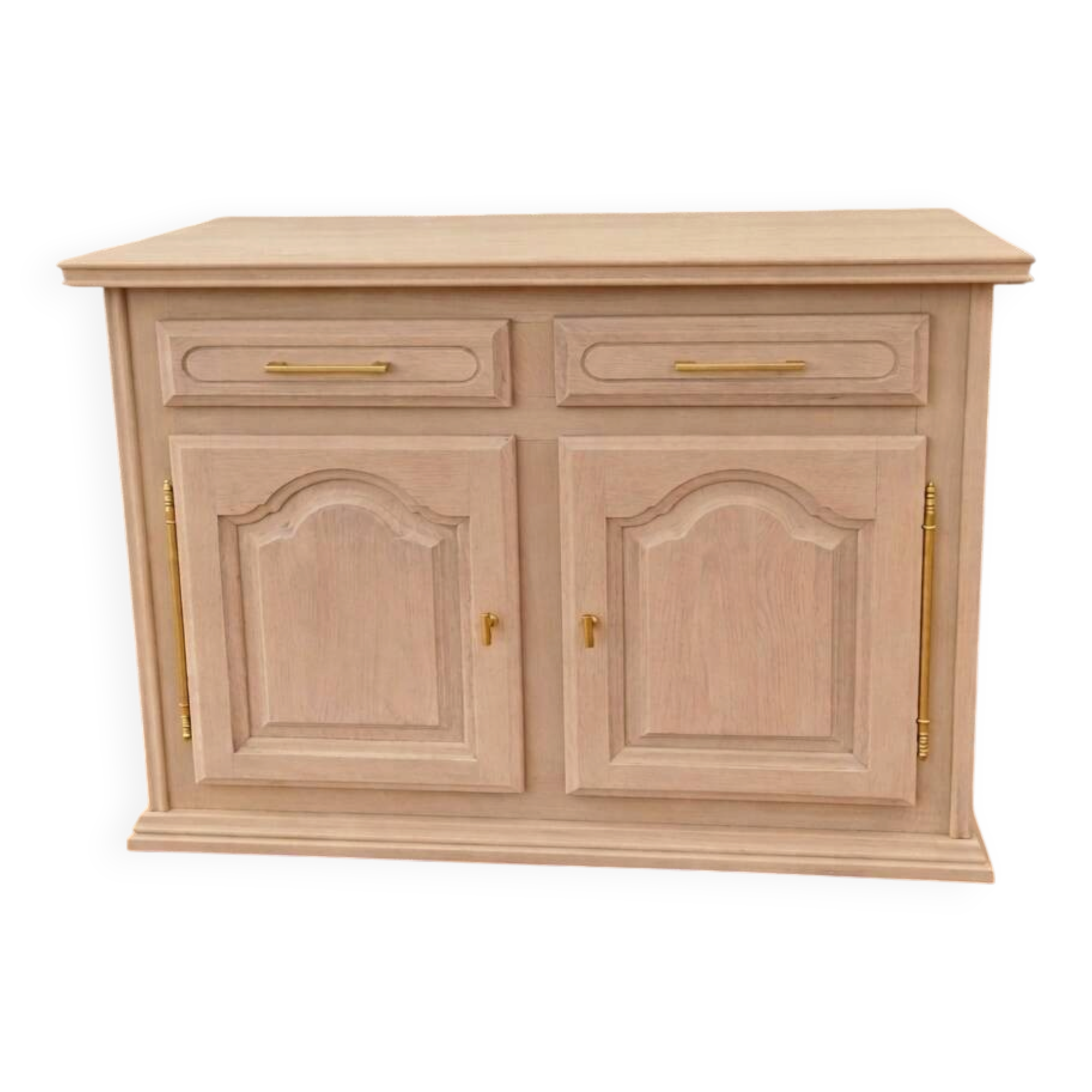 Buffet with 2 doors