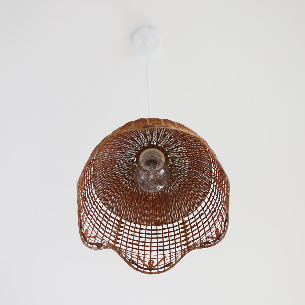 Wicker lampshade