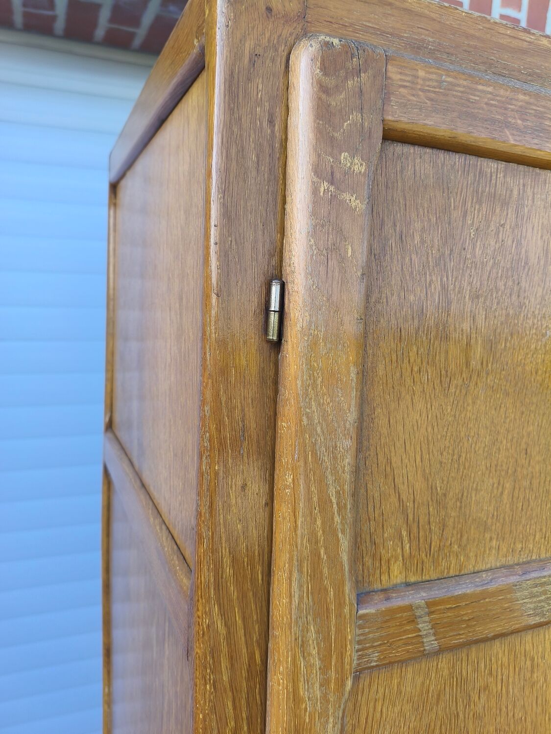 Armoire parisienne vintage