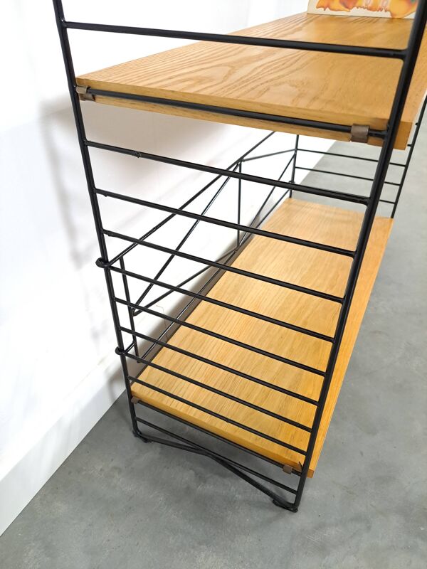 Bibliothèque, étagère modèle n° 2 de Nisse Strinning