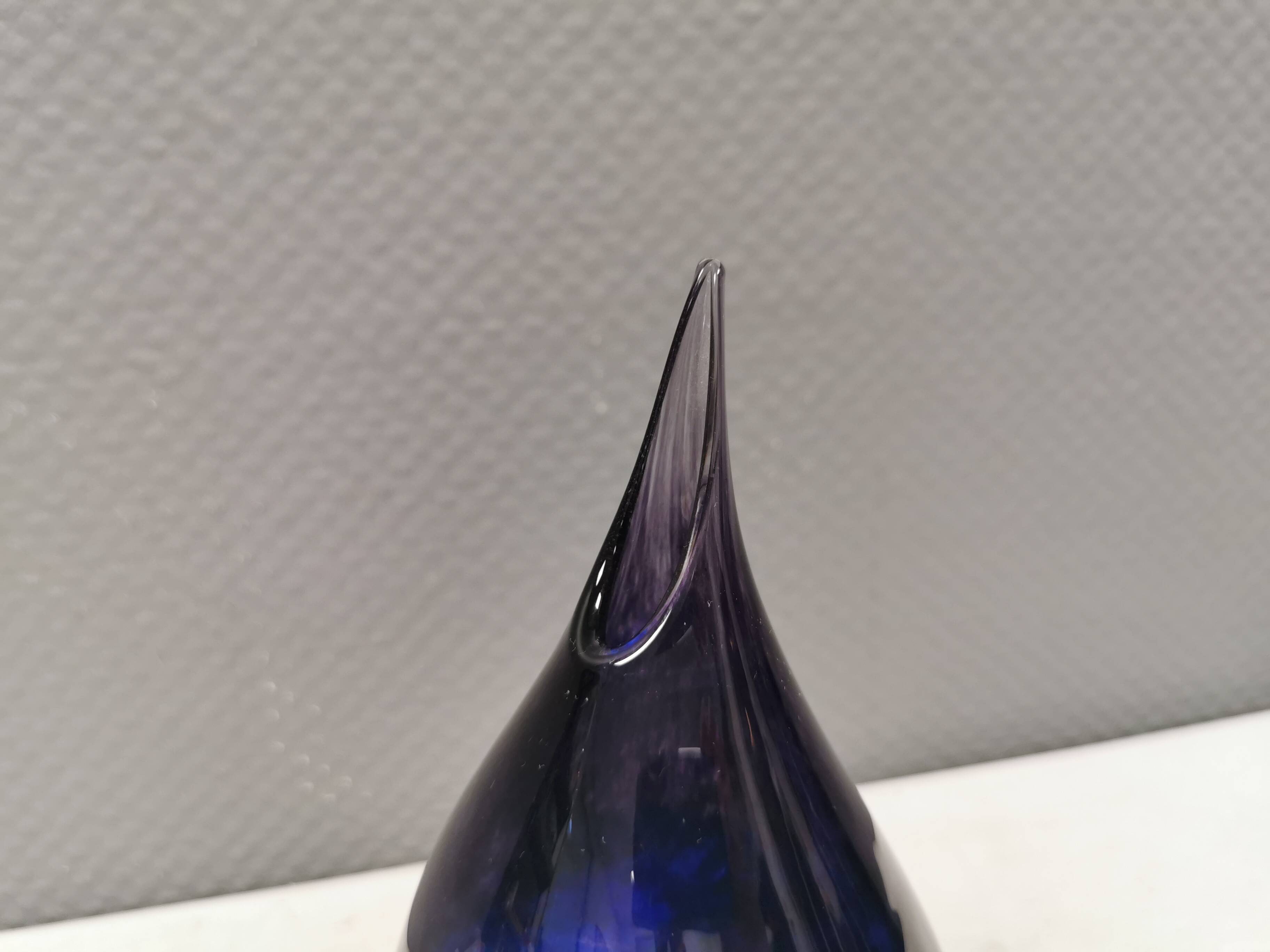 Handmade/mouth blown drop vase, Finland or Sweden 1970s