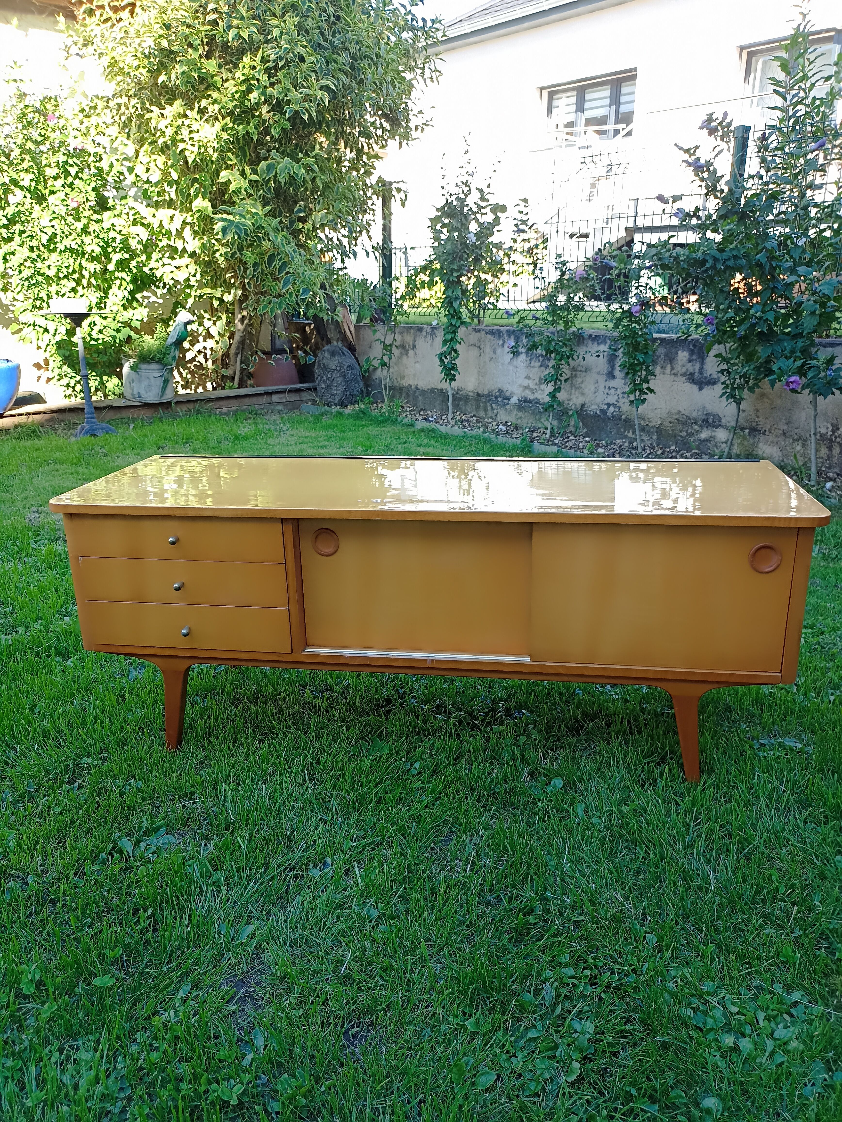 Vintage enfilade