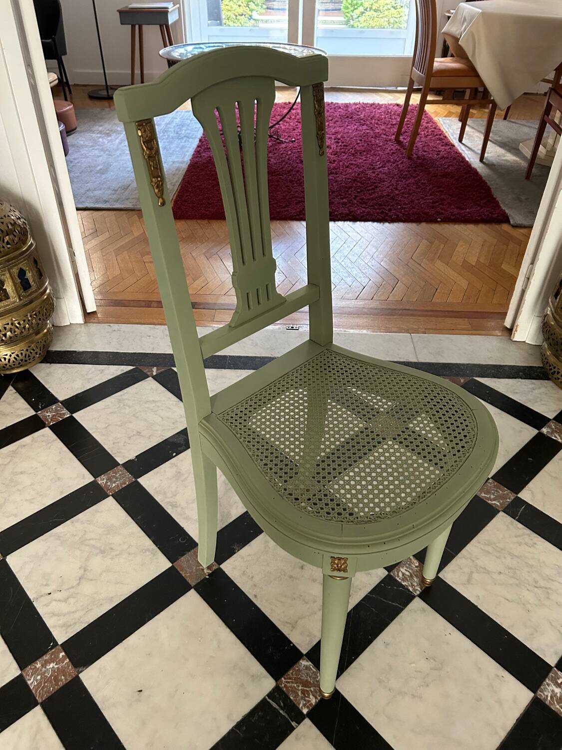 Empire chair