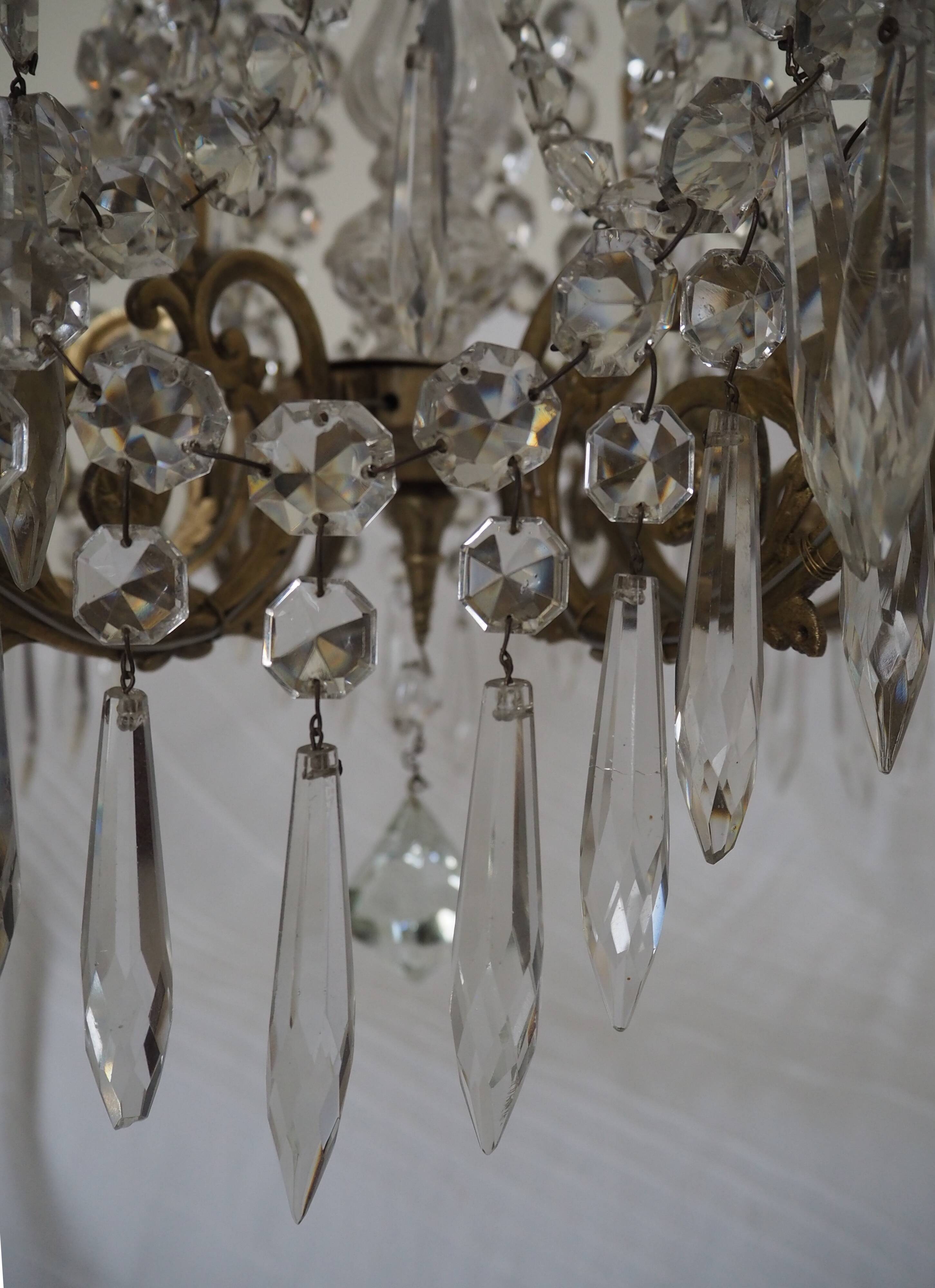 Napoleon III chandelier with crystal pendants, signed Portieux 19th century