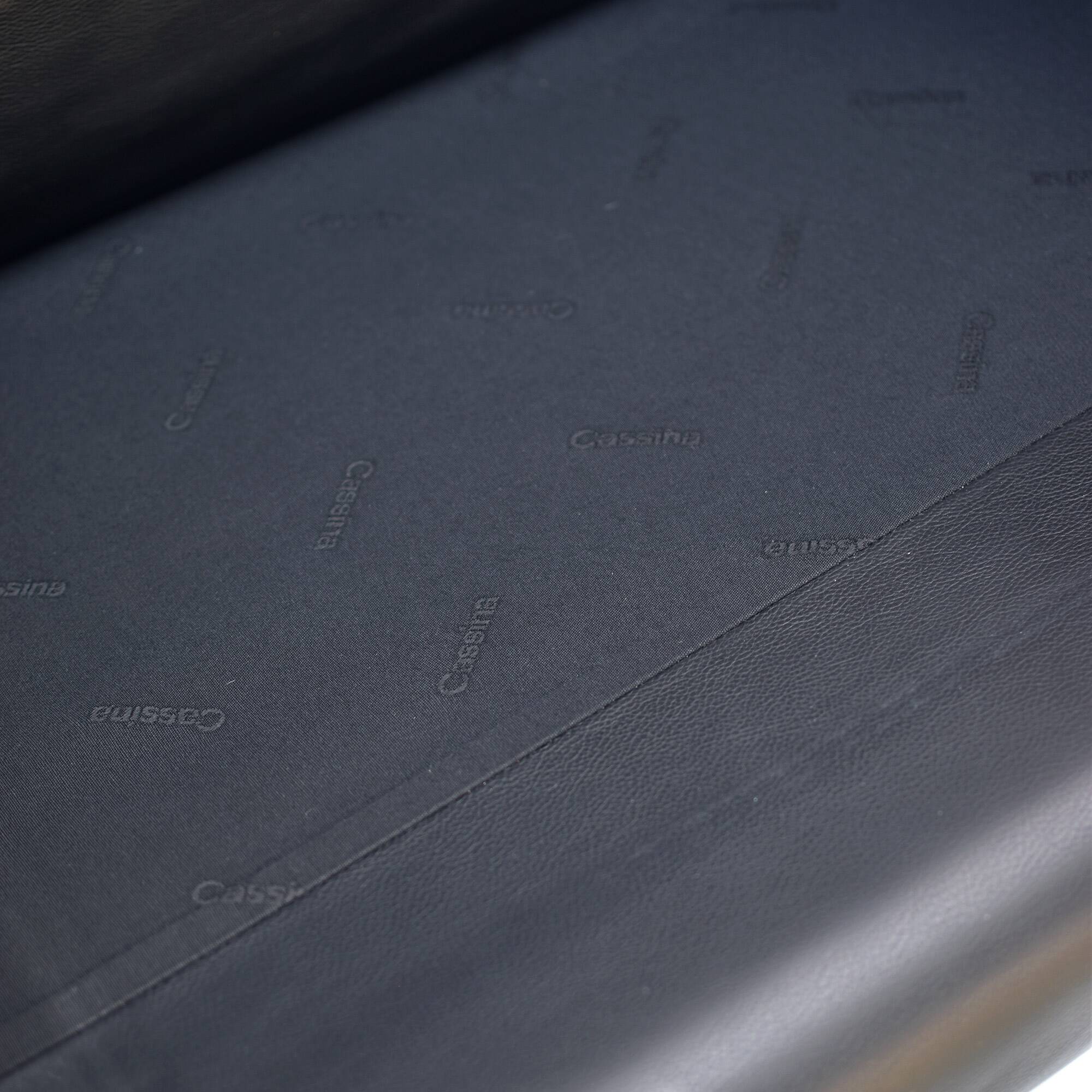 MARALUNGA sofa black leather. Vico Magistretti for Cassina