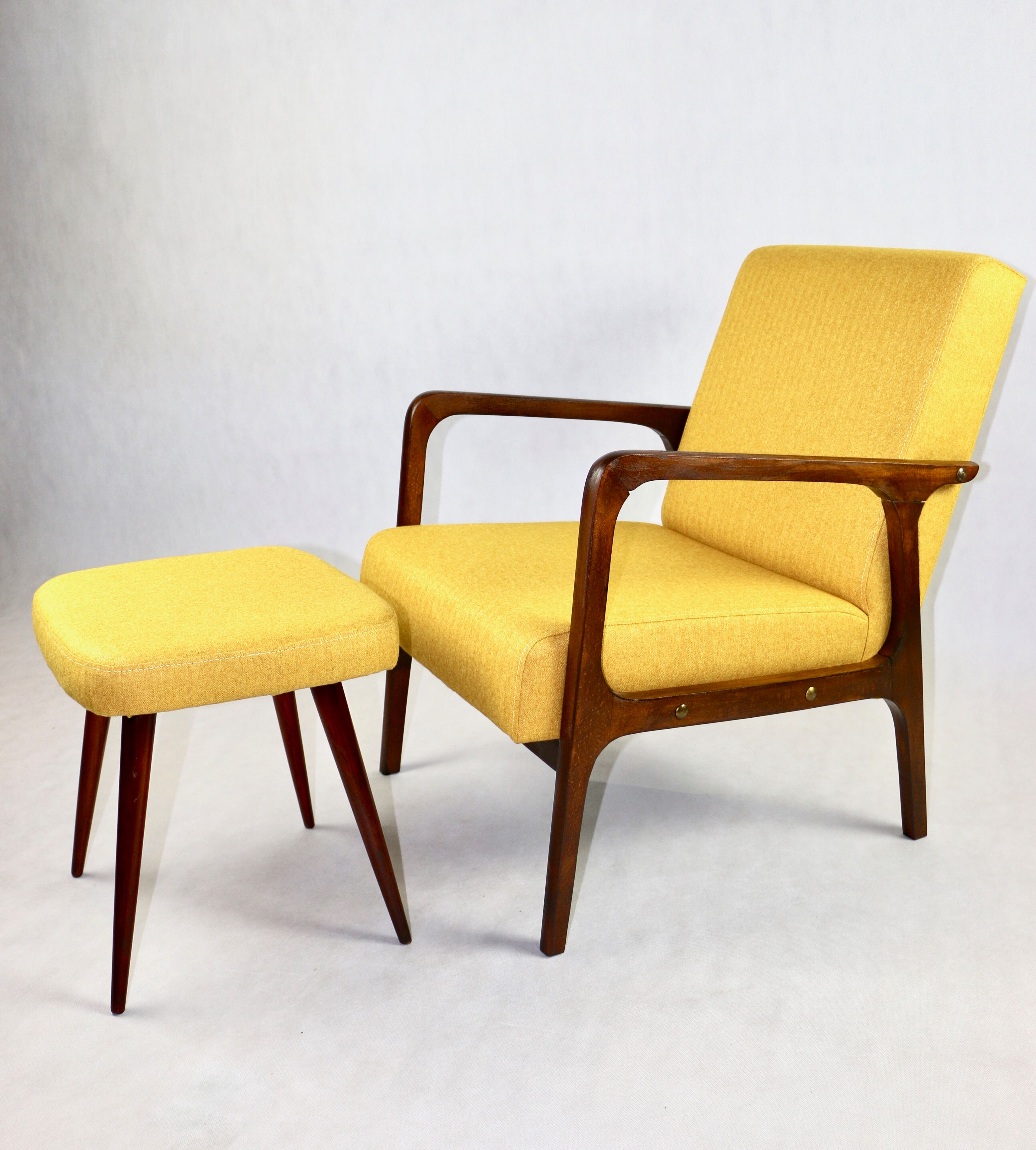 Fauteuil en tweed jaune, années 1970