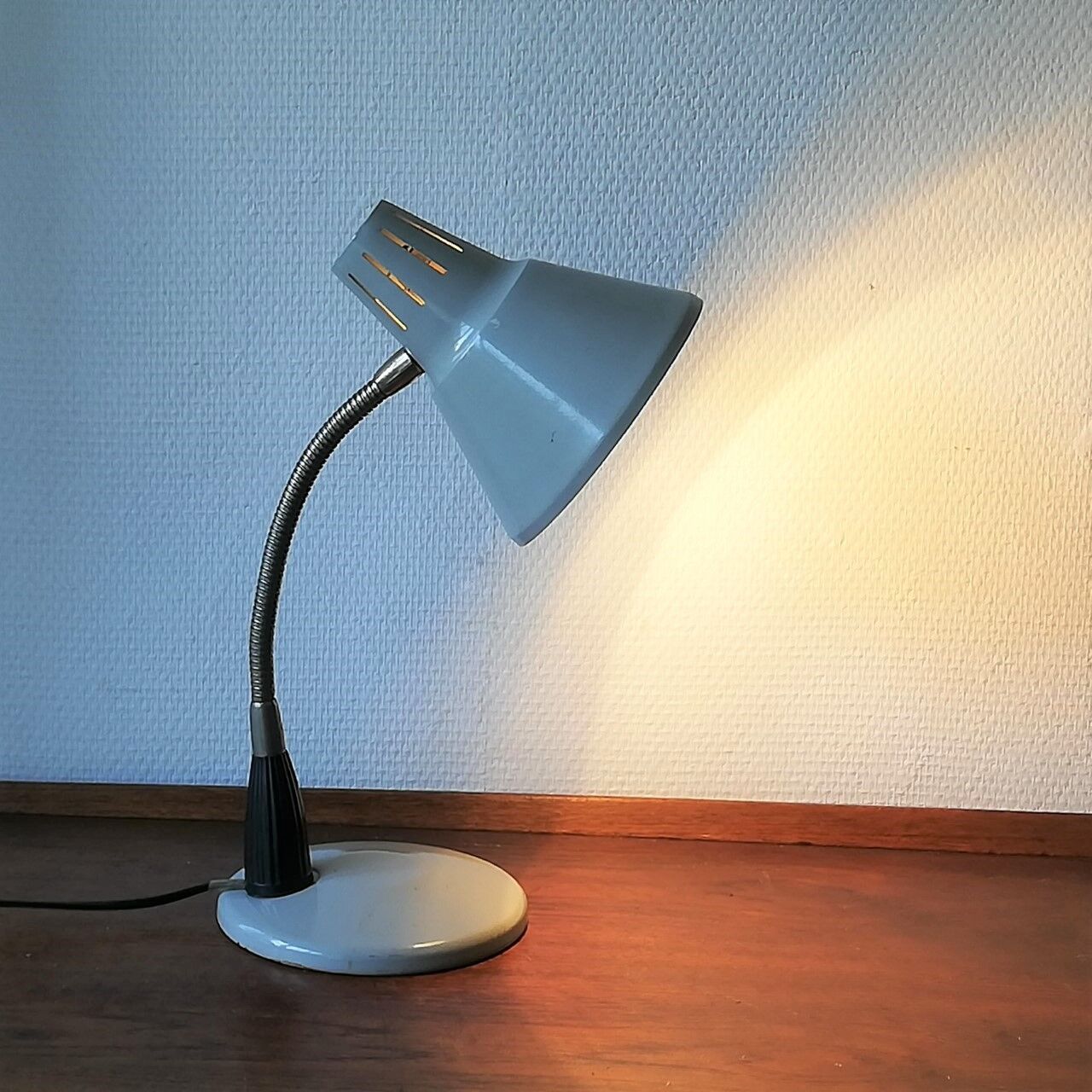 Vintage 70s desk lamp
