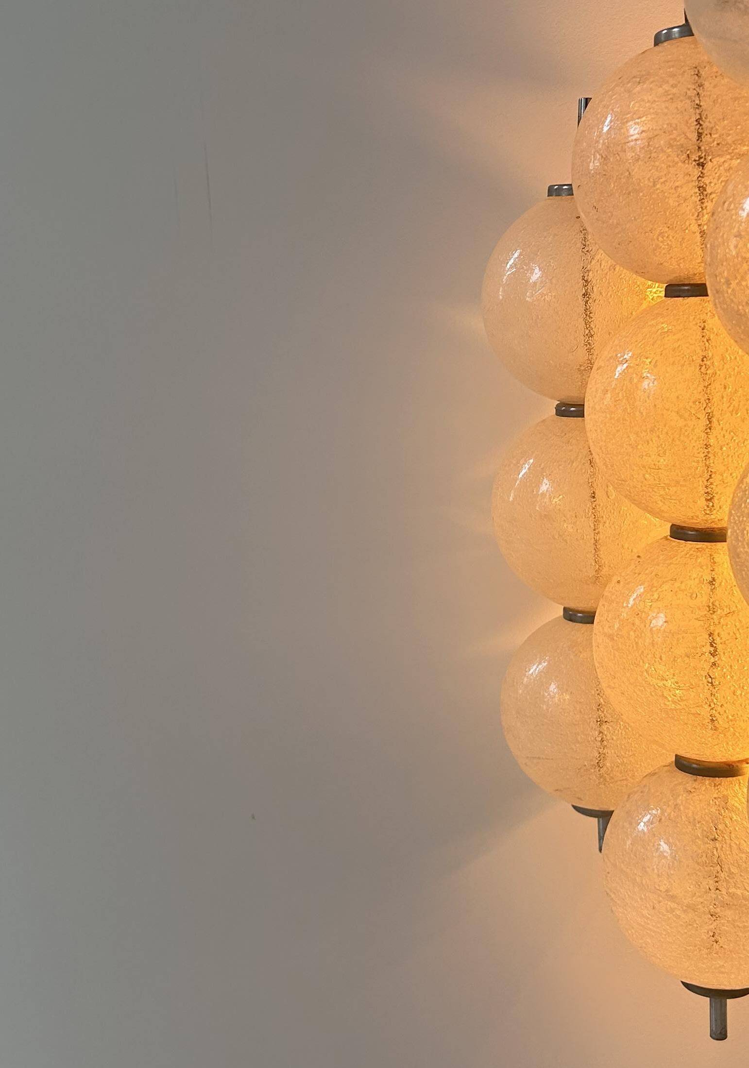 Vintage "Sterrenbeeld" wall lamp, Murano bubbled glass, Raak Netherlands 1960