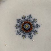 6 old English dessert plates, Wedgwood Bone, Australian model, early 20th century