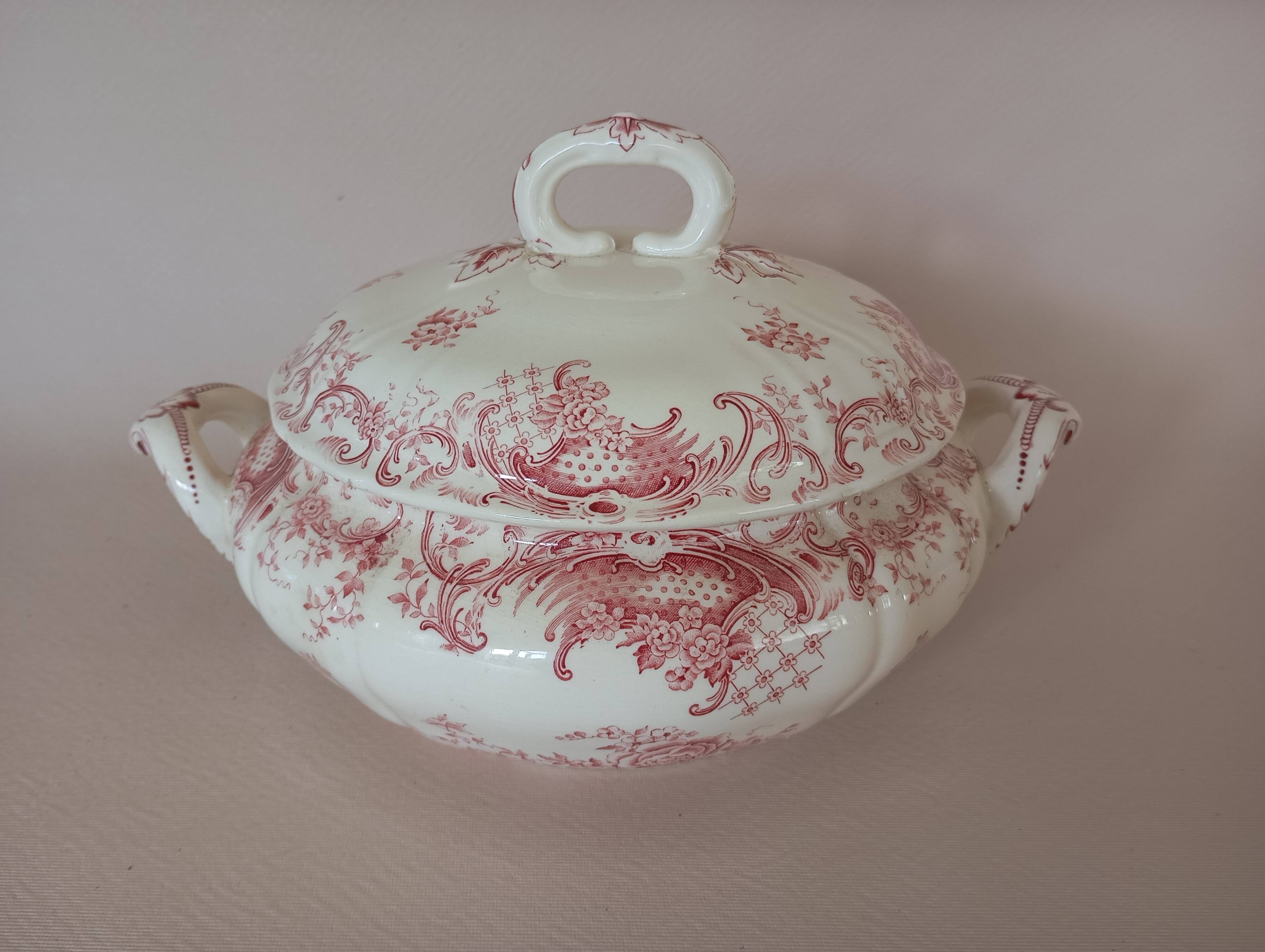 Old Villeroy & Boch vegetable bowl "Valeria"