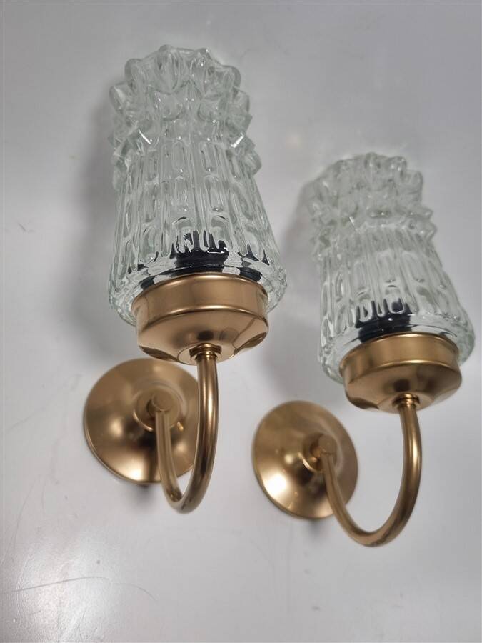 Pair of wall sconces