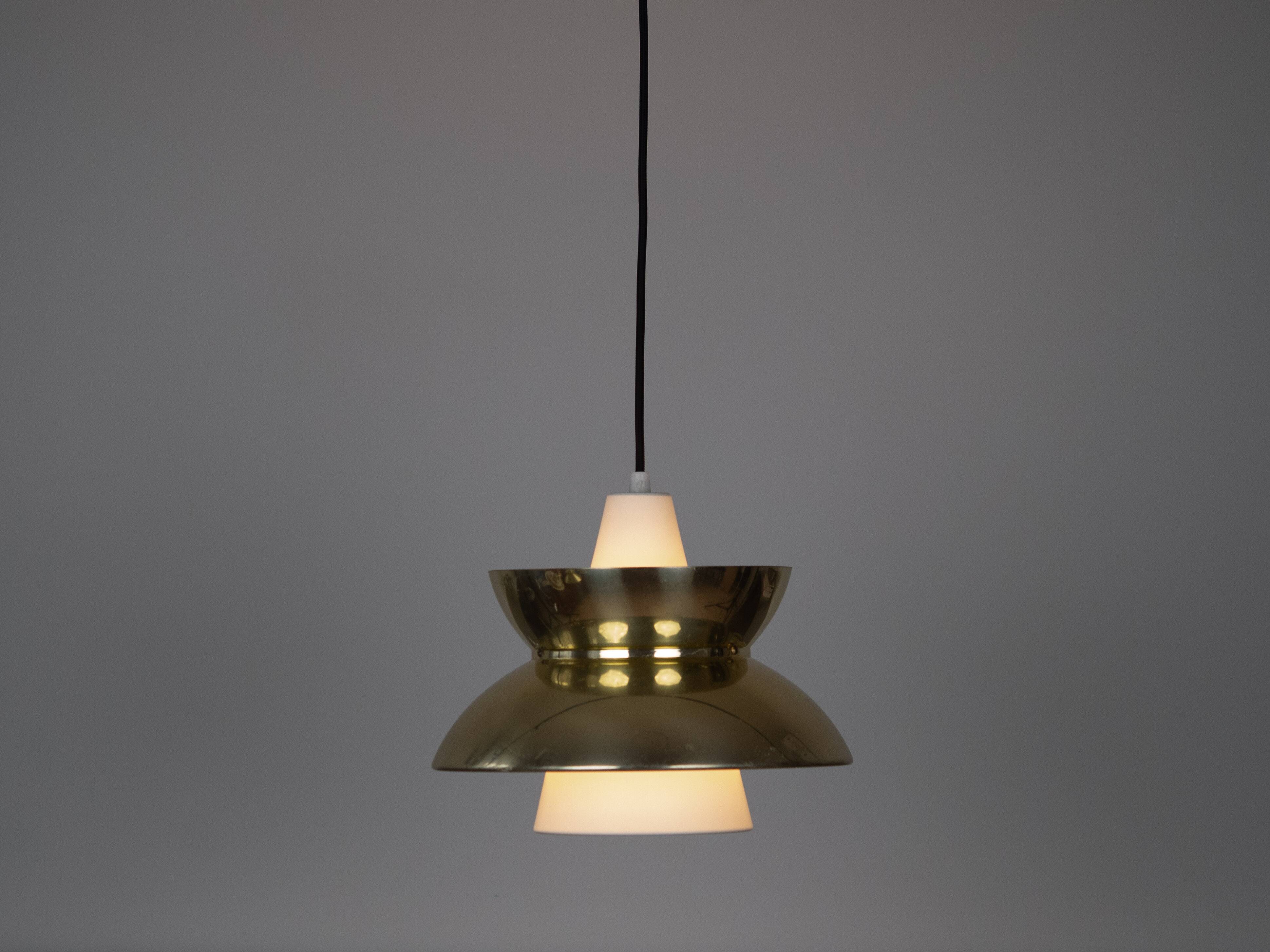 Pair of 2 Danish vintage lamps Doo Wop by Henning Klok, Louis Poulsen, 1940