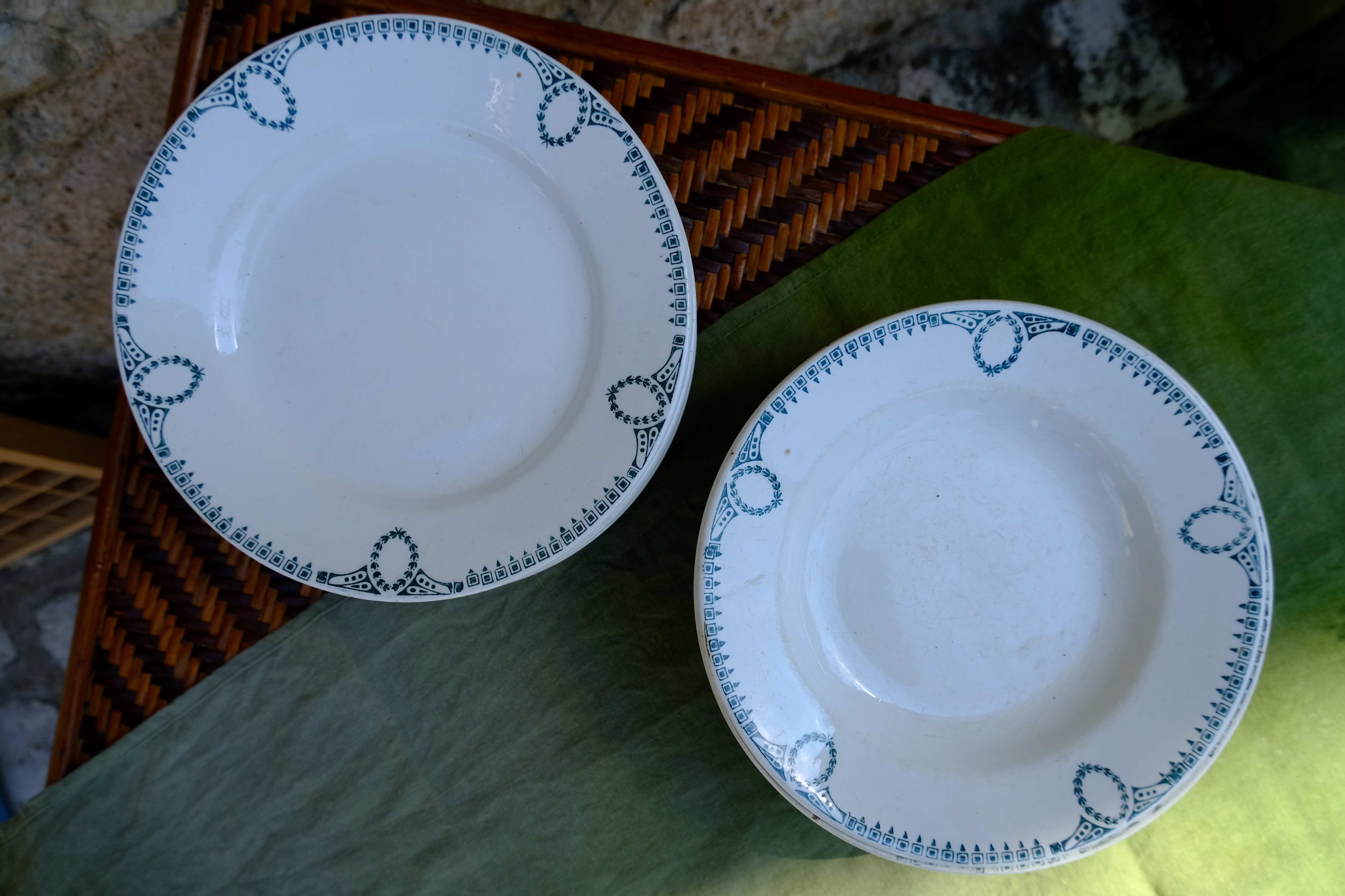 Iron earth plates from Saint Amand