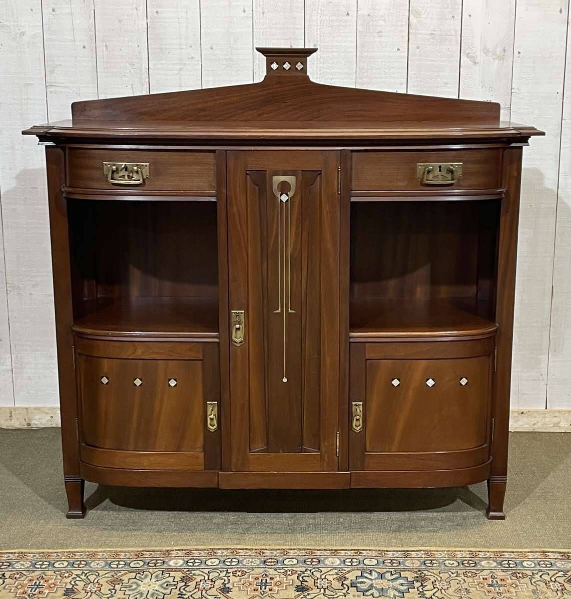Mahogany sideboard from the Art Nouveau period in the style of Gustave Serrurier-Bovy.