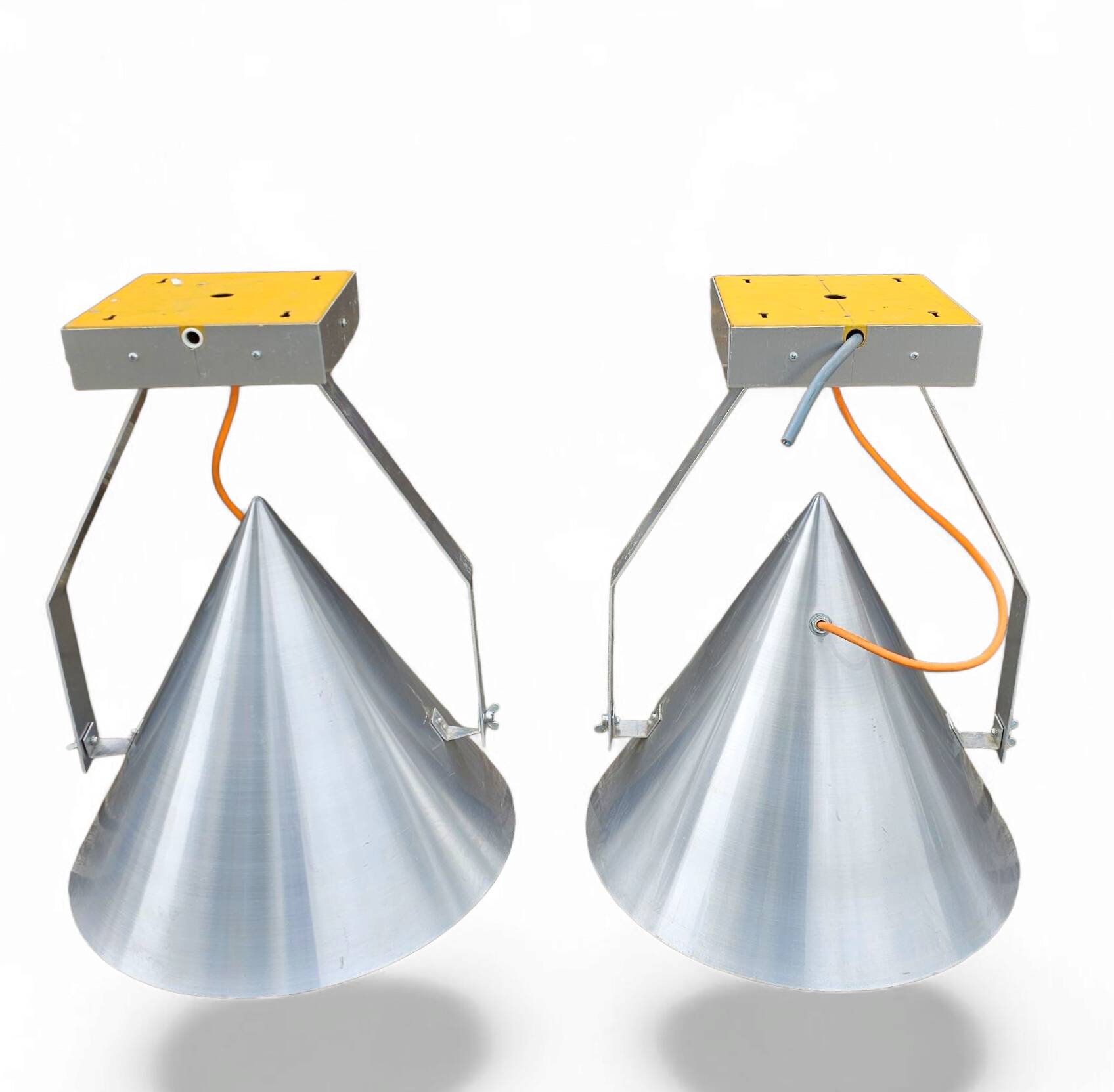 / Conical / Industrial Style Lamps /