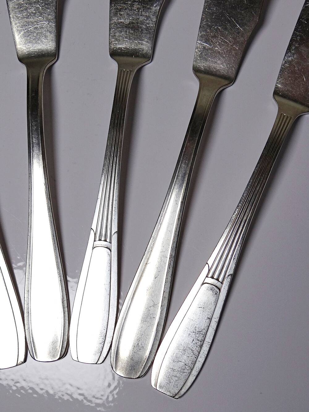 6 vintage/antique silver-plated fish knives in art deco style SFAM