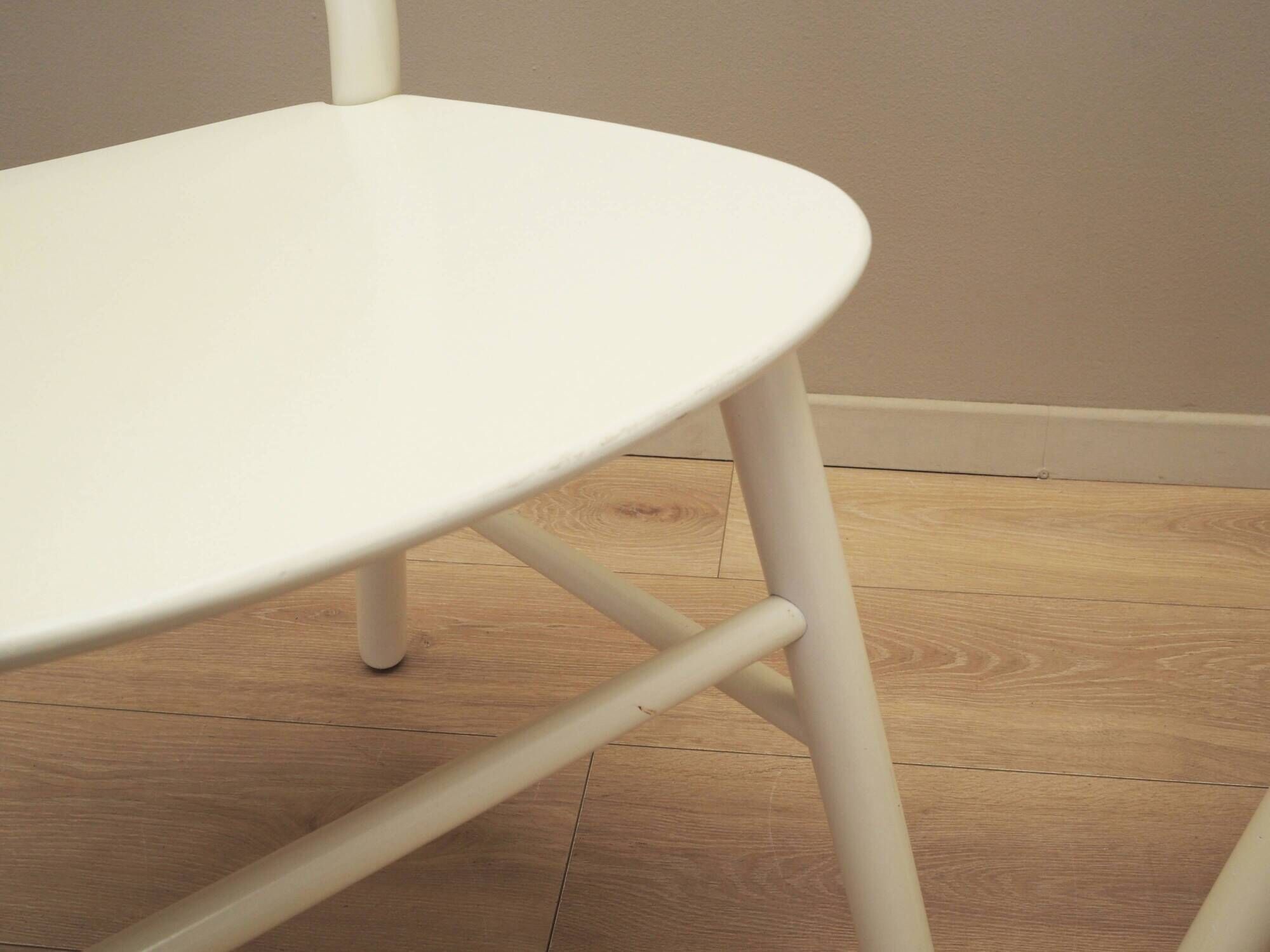 Set of four beech chairs, Italian design, 1970s, production: Italy
