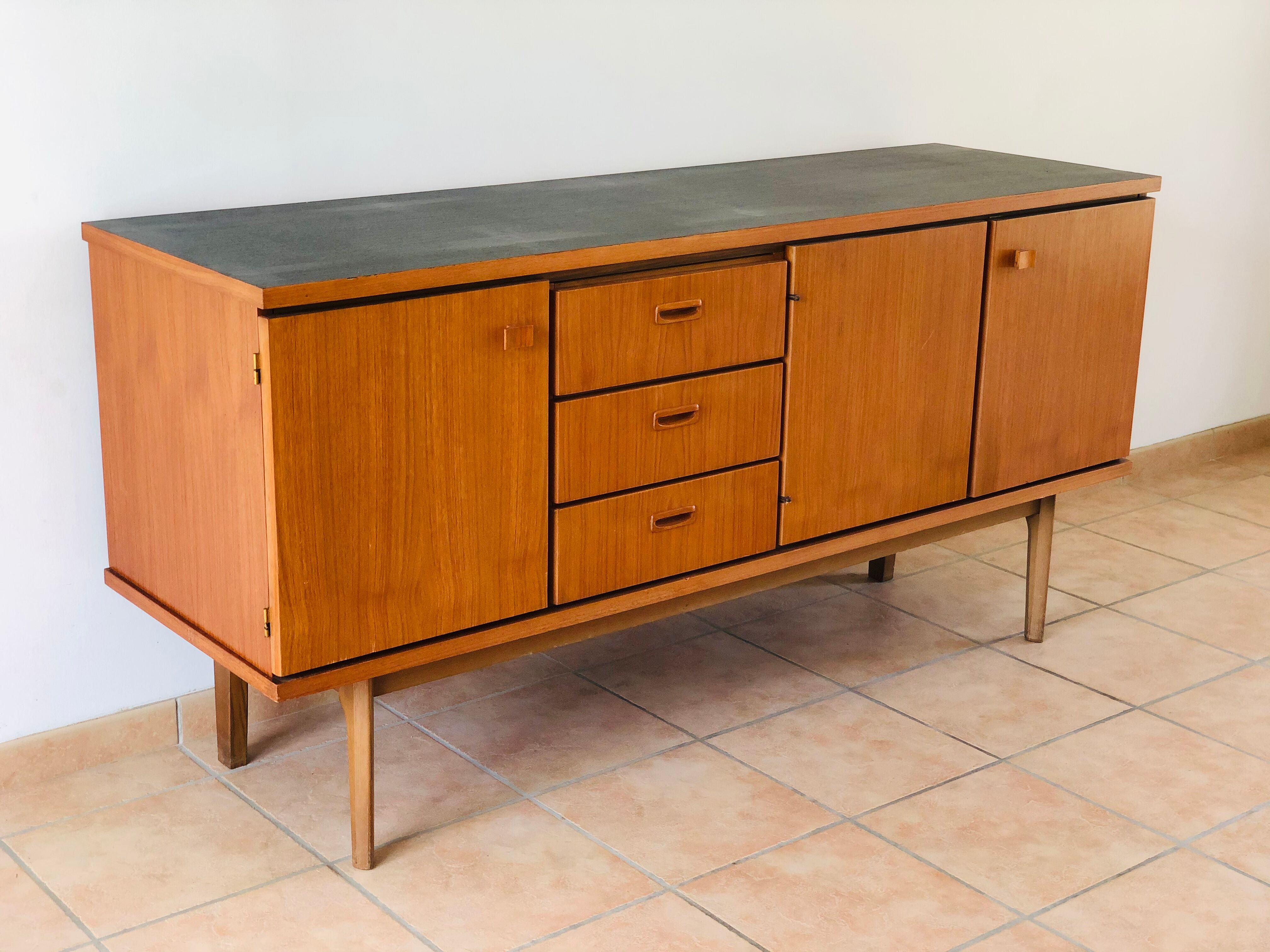 Scandinavian teak line 1960 buffet