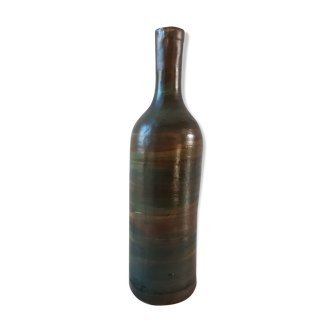 Bottle in sandstone 70s