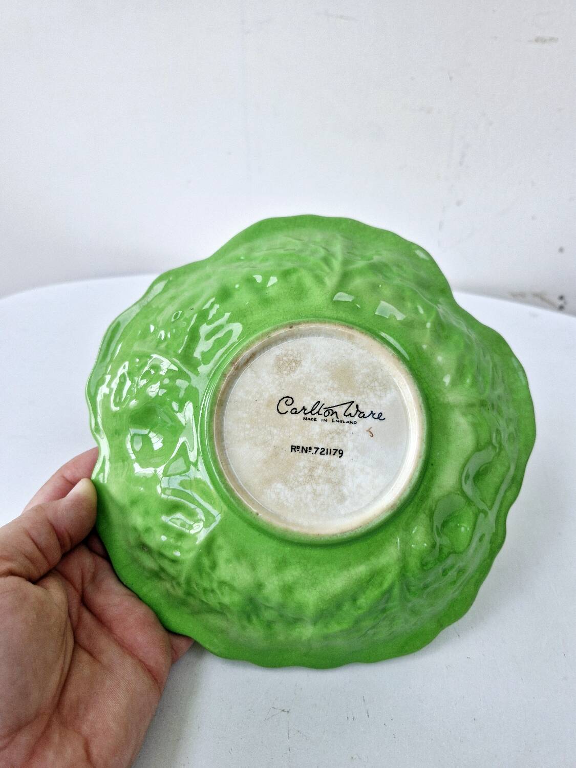 Vintage carlton ware cabbage and tomato slush plate made in england d 18.5 cm