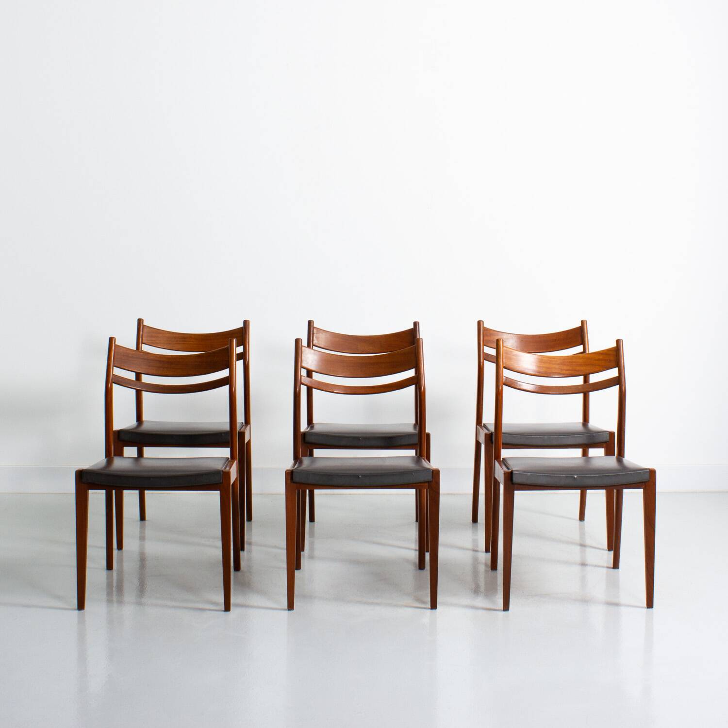 Set of 6 Scandinavian teak chairs, circa 1960