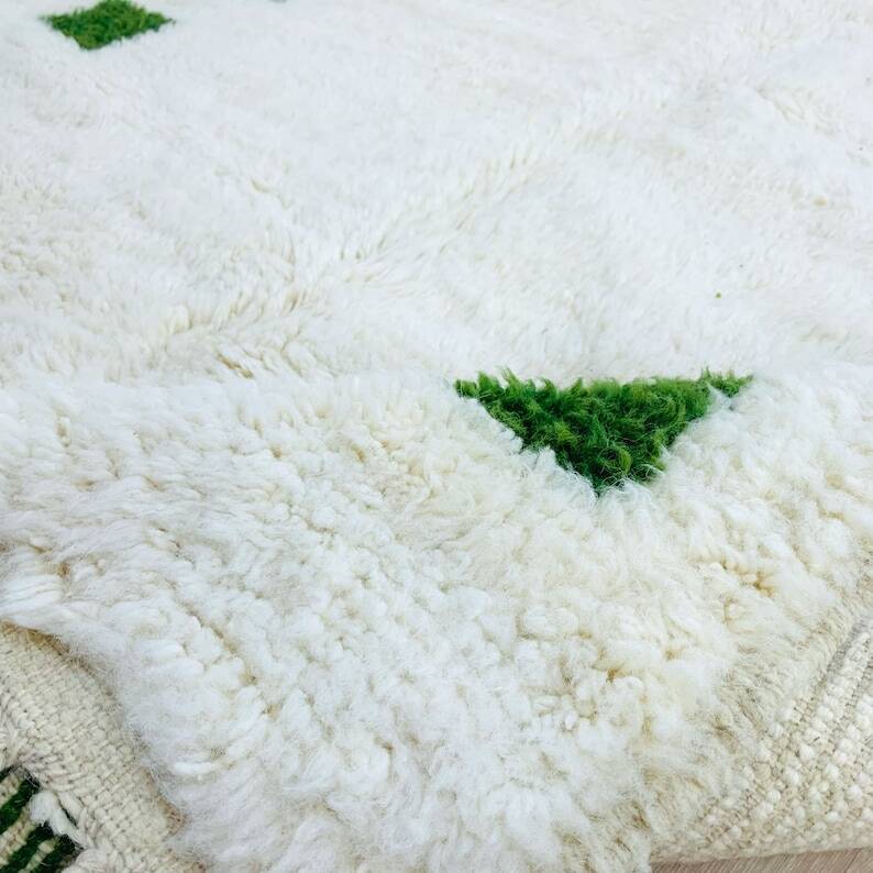 Luxury Handmade Rug 200cm x 300cm