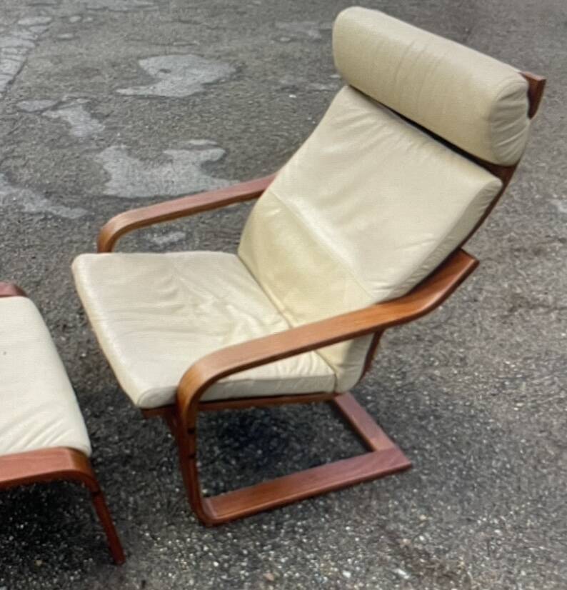 Fauteuil Poang et son ottoman